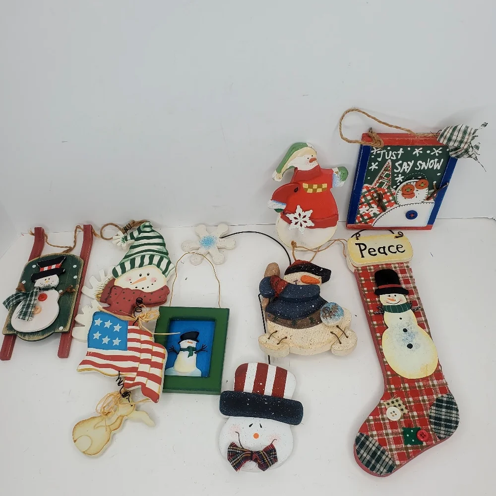 Lot of‎ 8 Wood & Metal Rustic Christmas Tree Snowman Ornaments MultiColored